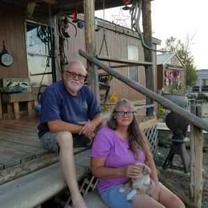 Meet your Posher, Marilyn